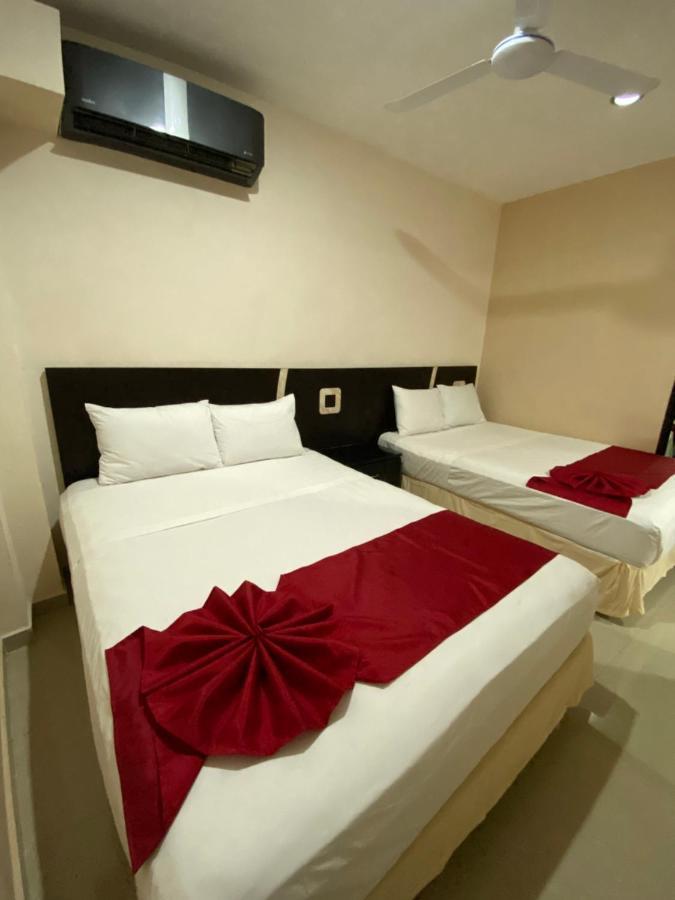Suites La Roca By R&T Cancún Extérieur photo