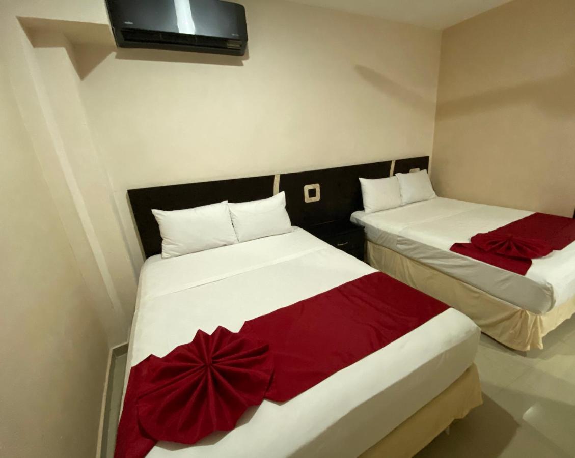 Suites La Roca By R&T Cancún Extérieur photo