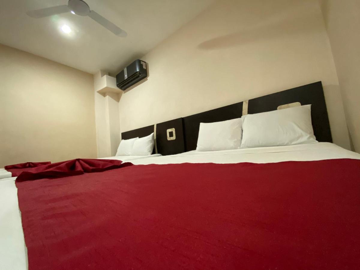 Suites La Roca By R&T Cancún Extérieur photo