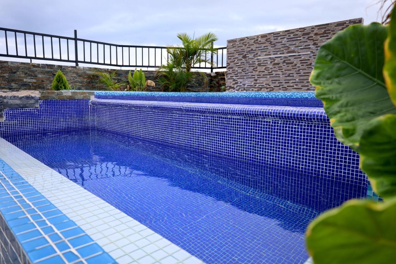 Suites La Roca By R&T Cancún Extérieur photo