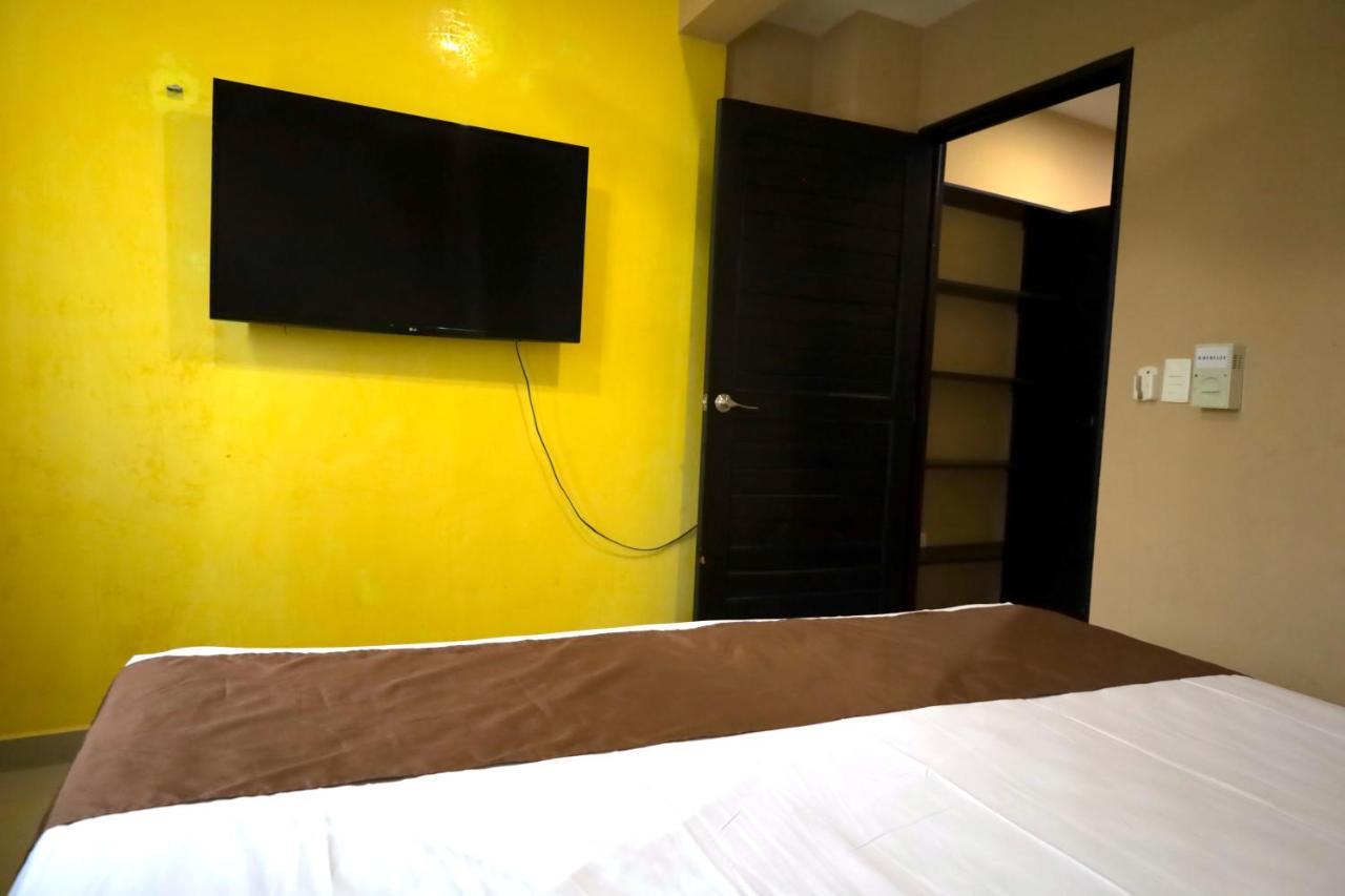 Suites La Roca By R&T Cancún Extérieur photo